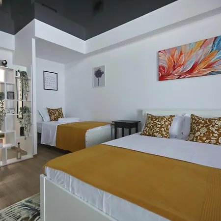 Ccd House Complex Apartment *