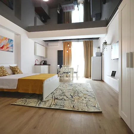 Ccd House Complex Apartment *